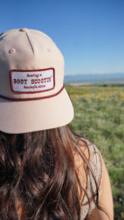 “Having A Boot Scootin’ Heckofa Time” Rope Hat