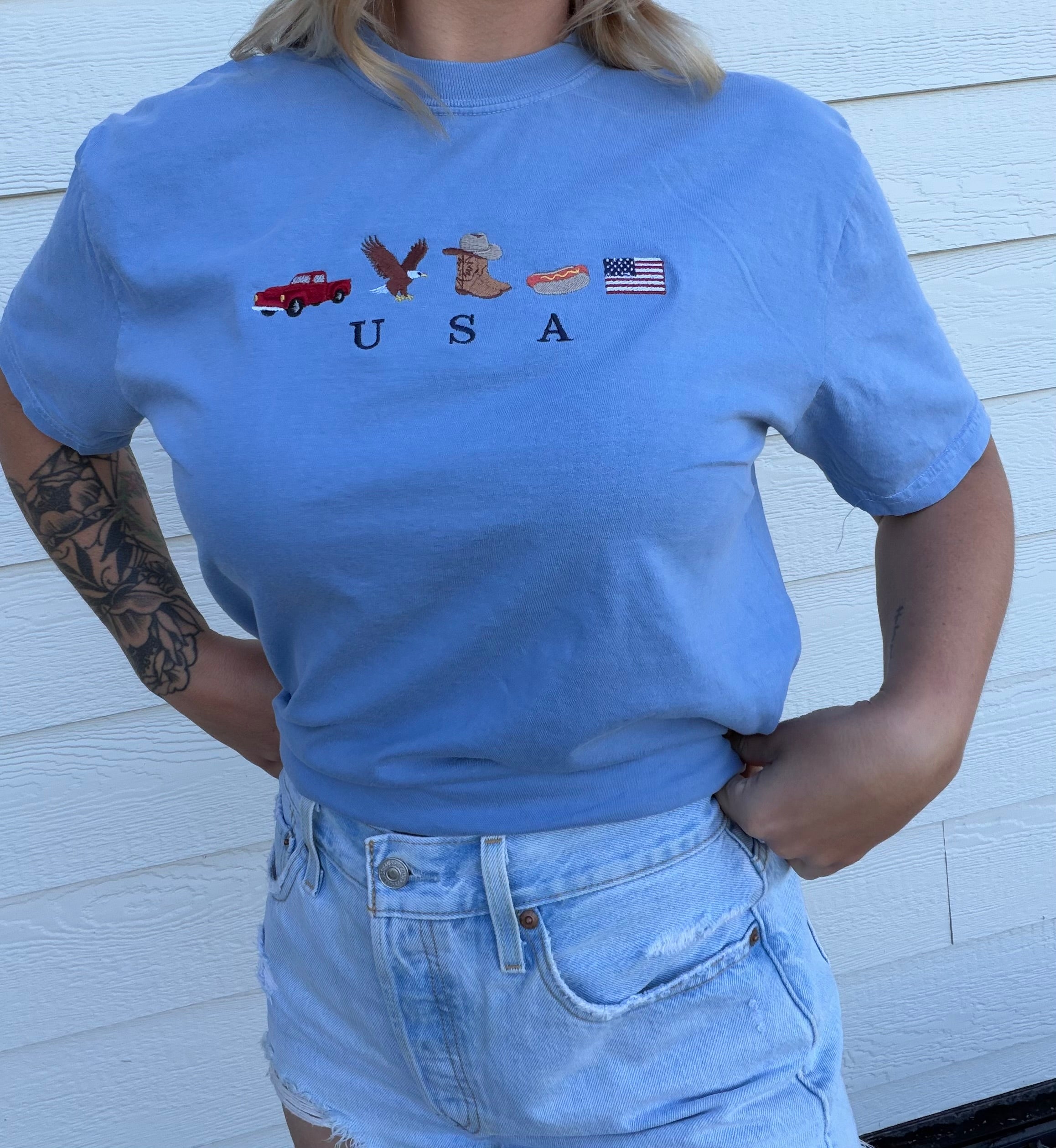 Americana Tee
